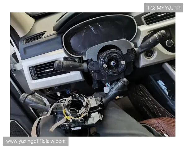 亚星6148客车转角传感器的选购与更换技巧确保车辆传感器的稳定运行